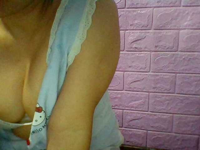 JangHi-22 live cam on BongaCams