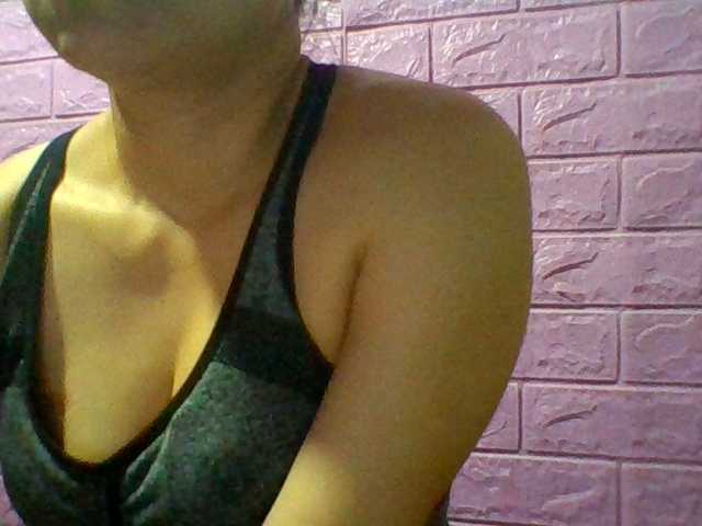 JangHi-22 live cam on BongaCams