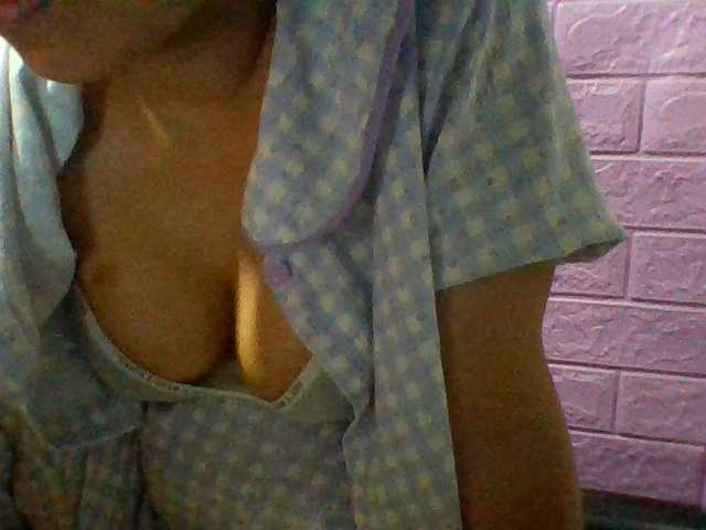 JangHi-22 live cam on BongaCams