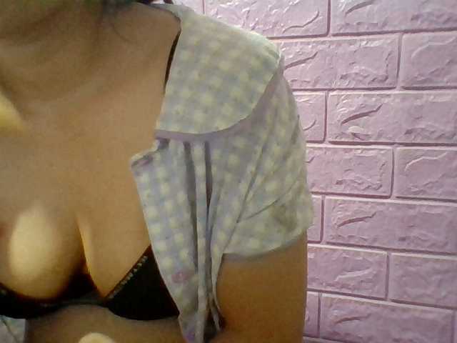 JangHi-22 live cam on BongaCams