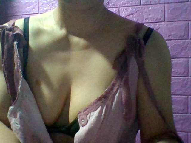 JangHi-22 live cam on BongaCams
