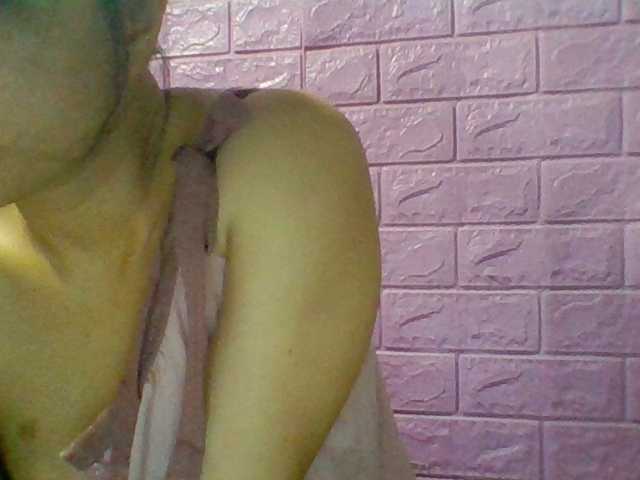 JangHi-22 live cam on BongaCams