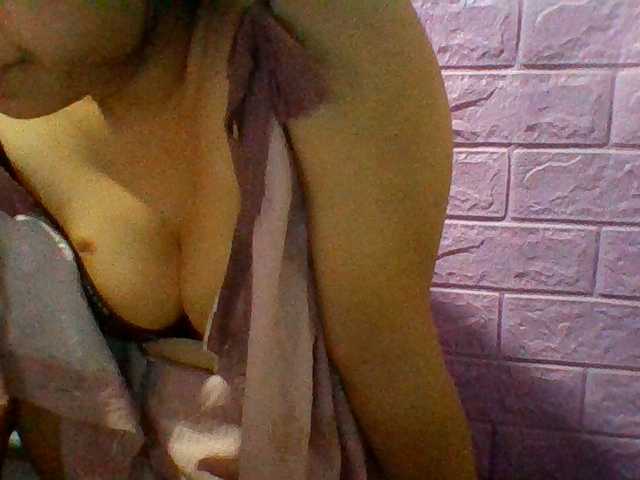 JangHi-22 live cam on BongaCams