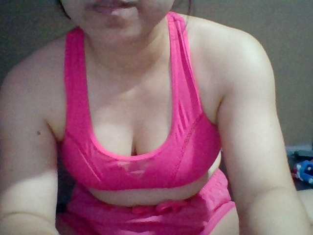JangHi-22 live cam on BongaCams