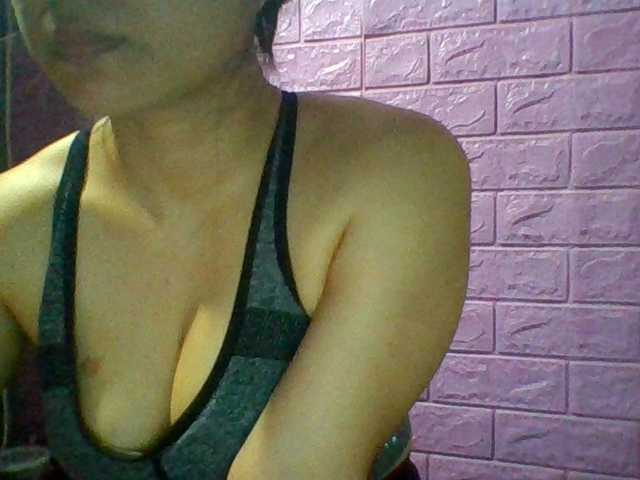 JangHi-22 live cam on BongaCams