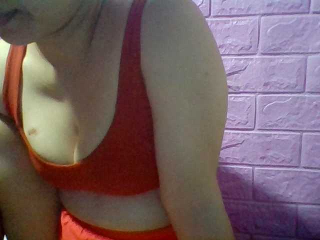 JangHi-22 live cam on BongaCams