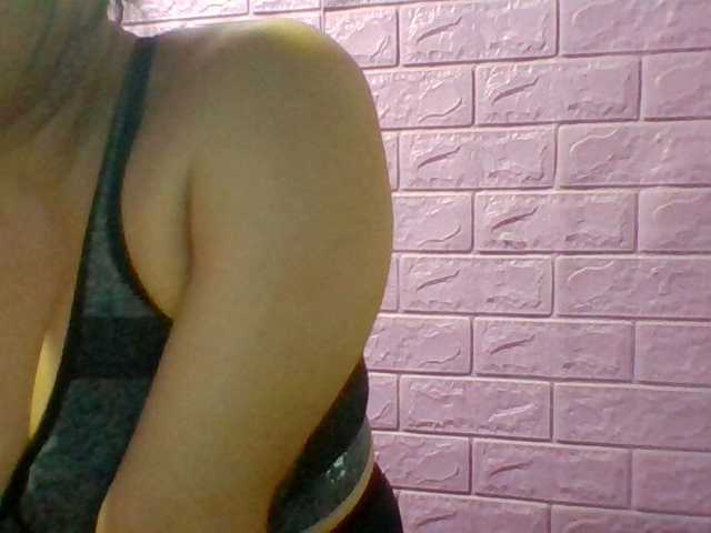 JangHi-22 live cam on BongaCams