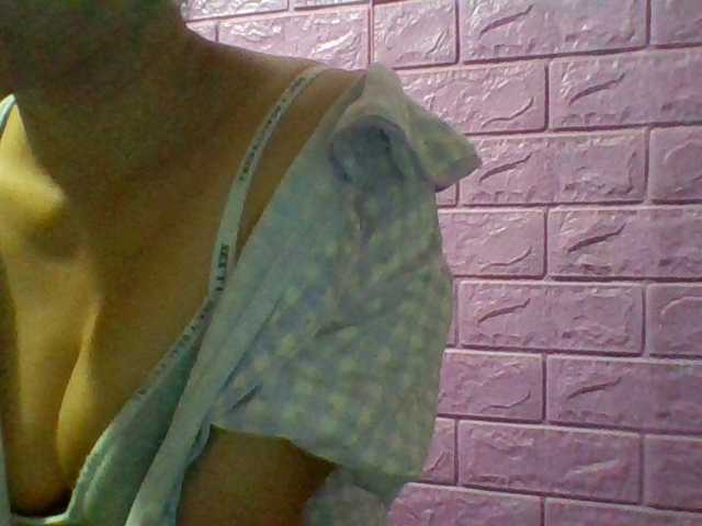 JangHi-22 live cam on BongaCams