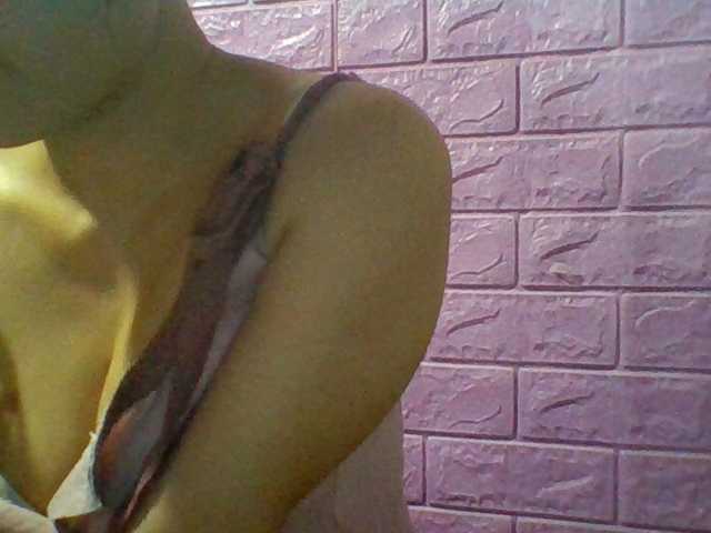 JangHi-22 live cam on BongaCams