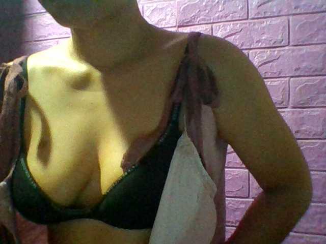 JangHi-22 live cam on BongaCams