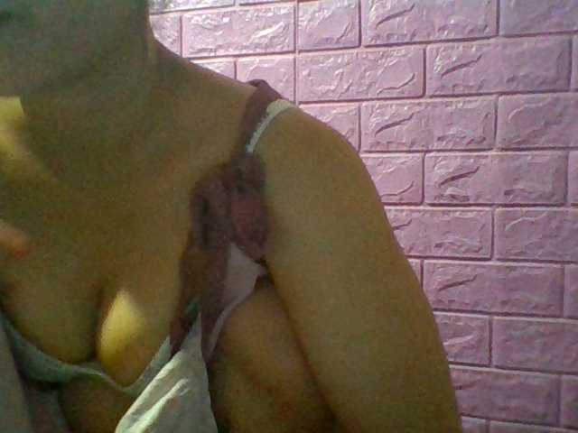 JangHi-22 live cam on BongaCams