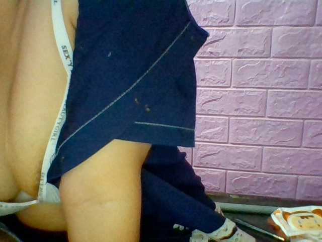 JangHi-22 live cam on BongaCams