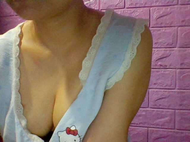 JangHi-22 live cam on BongaCams