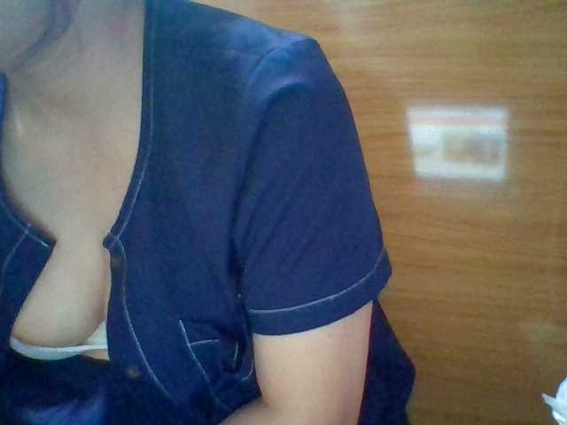 JangHi-22 live cam on BongaCams