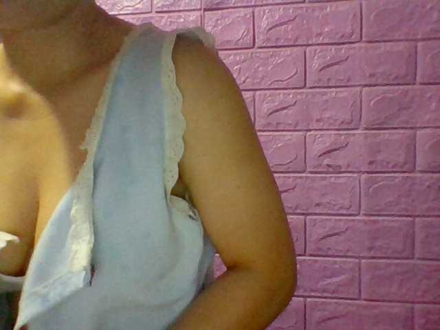 JangHi-22 live cam on BongaCams