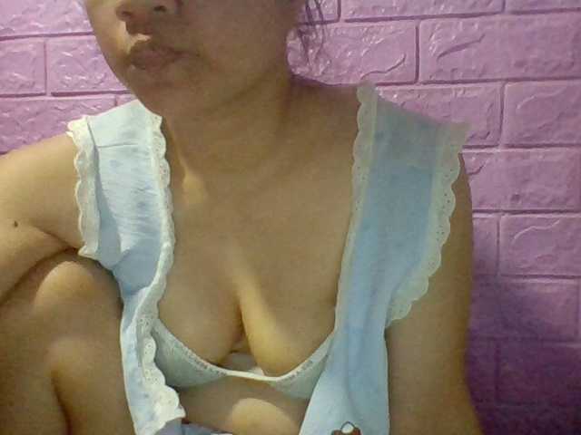 JangHi-22 live cam on BongaCams