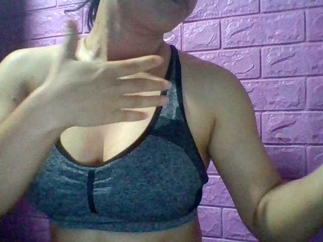 JangHi-22 — live female cam