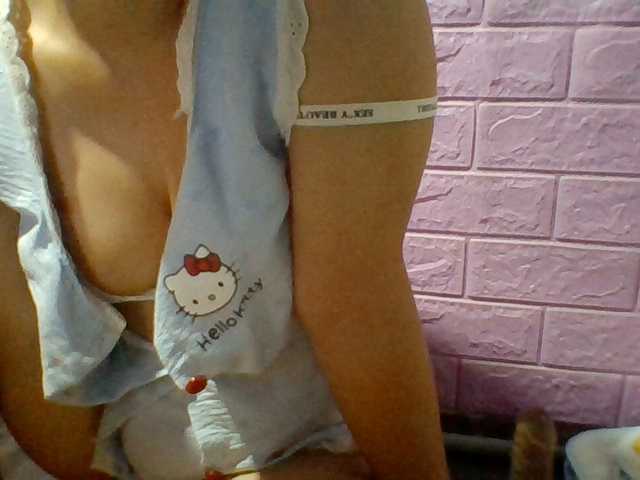 JangHi-22 live cam on BongaCams