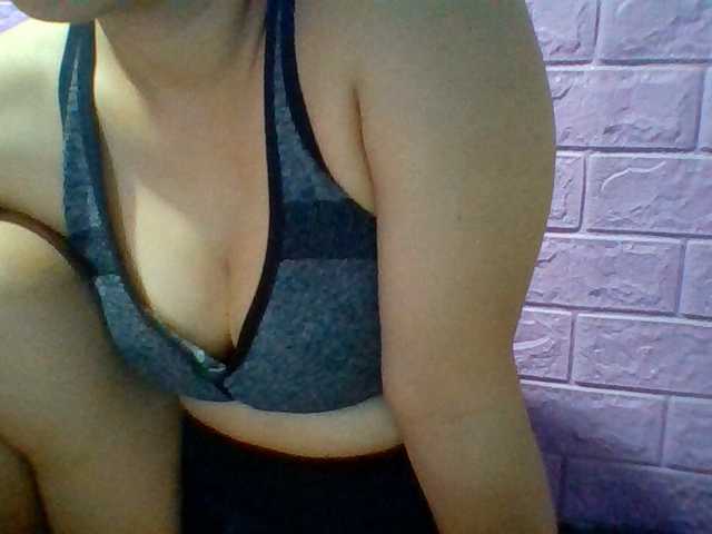 JangHi-22 live cam on BongaCams