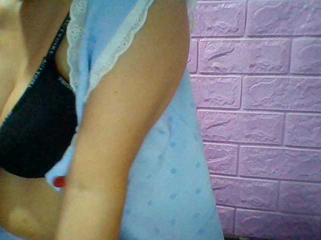 JangHi-22 live cam on BongaCams