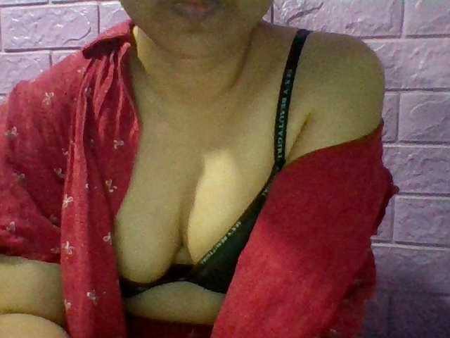 JangHi-22 live cam on BongaCams