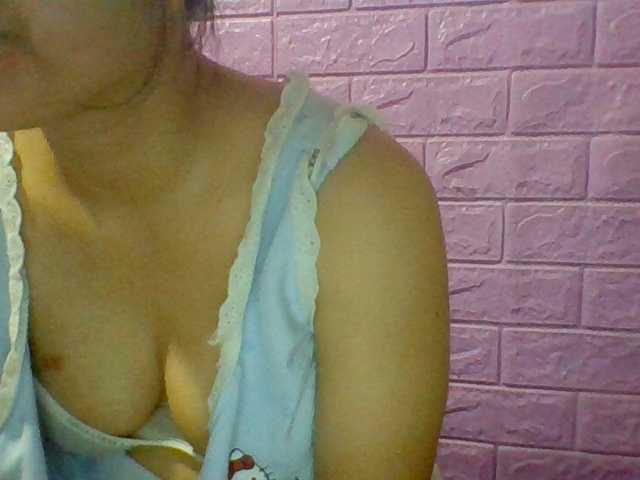 JangHi-22 live cam on BongaCams