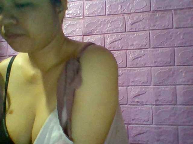 JangHi-22 live cam on BongaCams