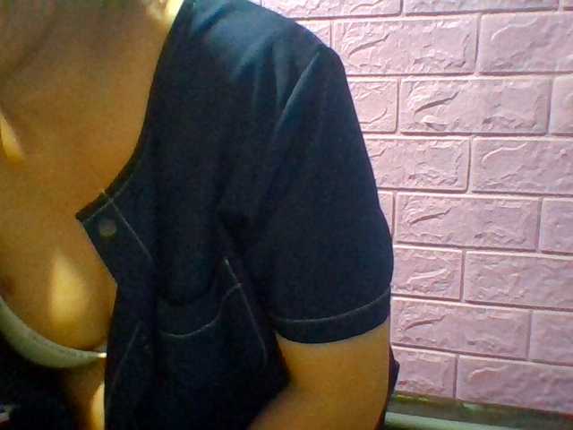 JangHi-22 live cam on BongaCams