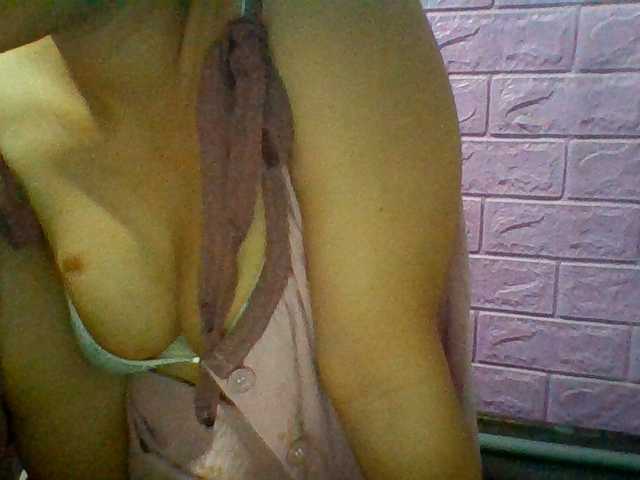 JangHi-22 live cam on BongaCams