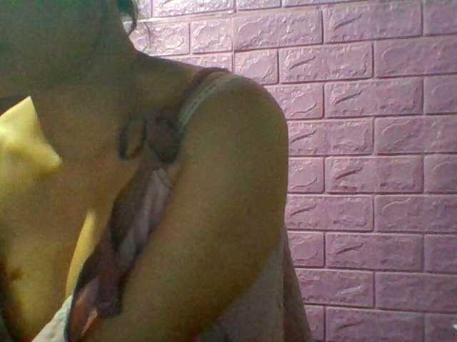 JangHi-22 live cam on BongaCams