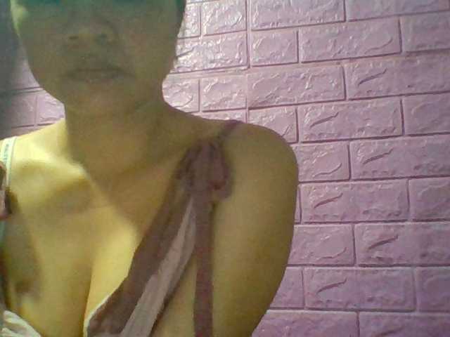 JangHi-22 live cam on BongaCams