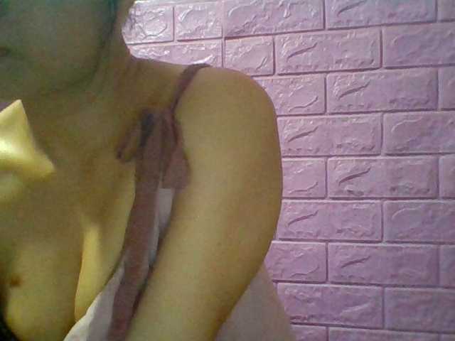 JangHi-22 live cam on BongaCams