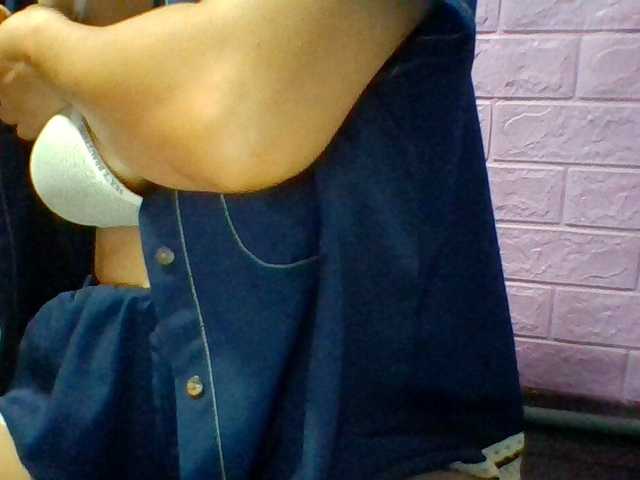 JangHi-22 live cam on BongaCams
