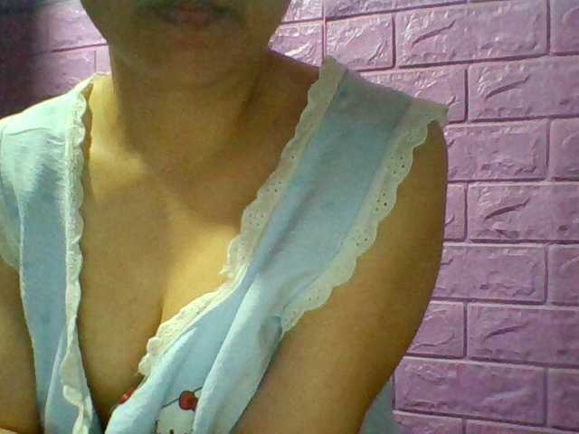 JangHi-22 live cam on BongaCams