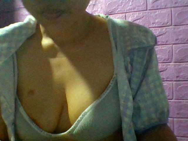 JangHi-22 live cam on BongaCams