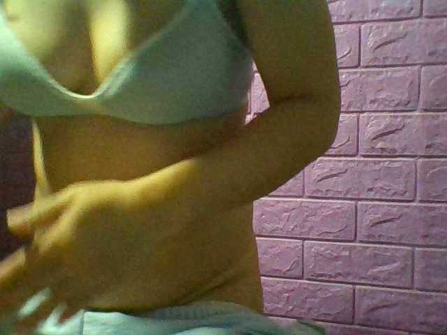 JangHi-22 live cam on BongaCams