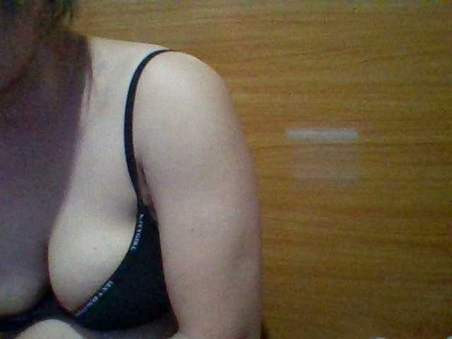 JangHi-22's BongaCams show and profile