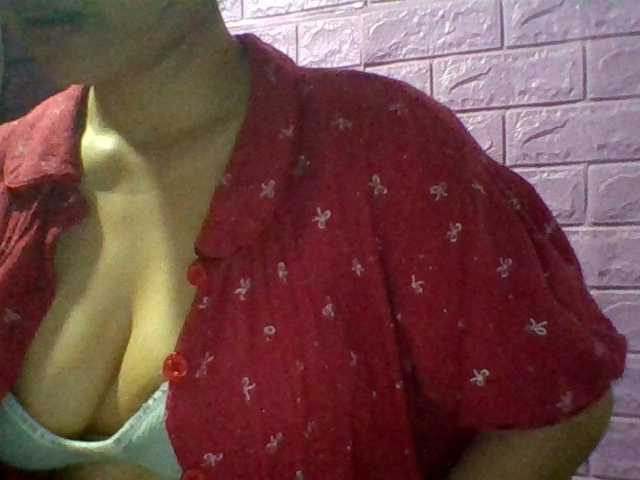 JangHi-22 live cam on BongaCams
