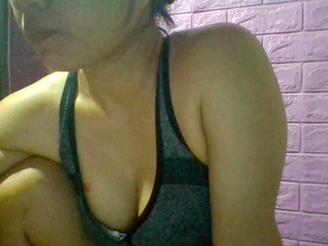 JangHi-22 — live female cam