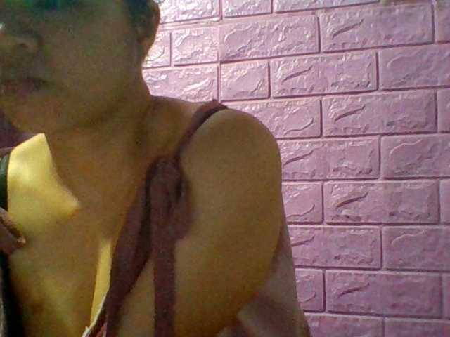 JangHi-22 live cam on BongaCams