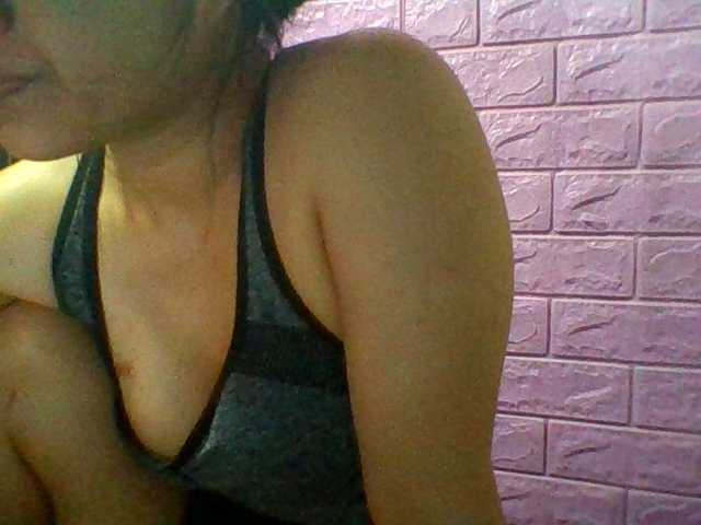JangHi-22 — live female cam
