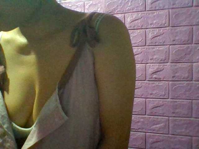 JangHi-22 live cam on BongaCams