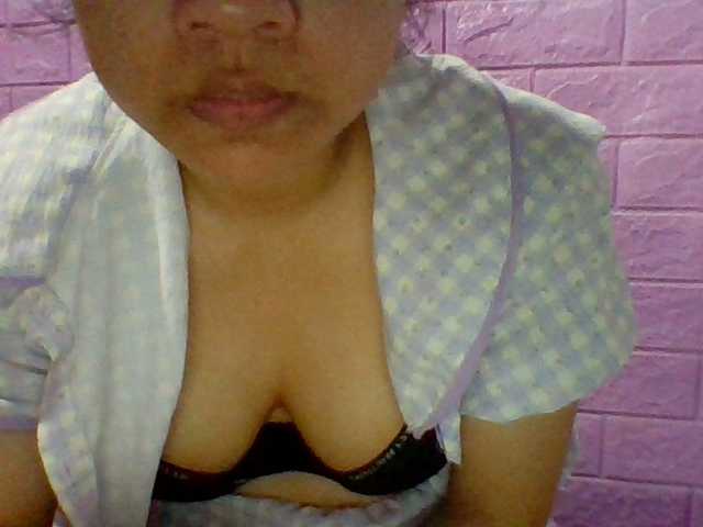 JangHi-22 live cam on BongaCams