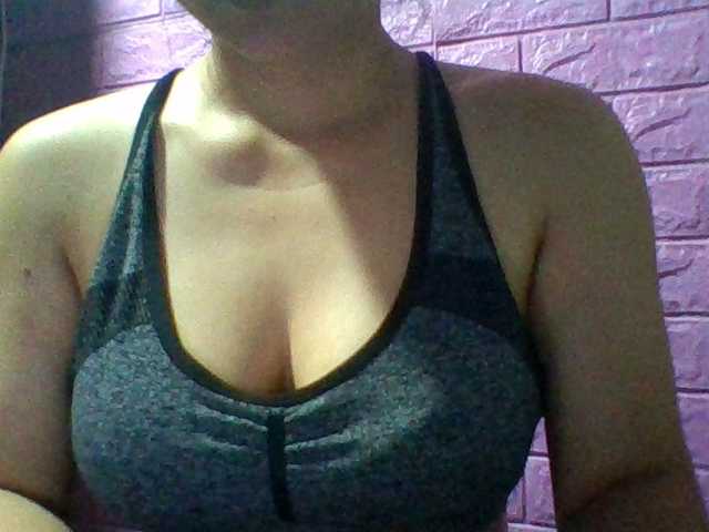 JangHi-22 live cam on BongaCams