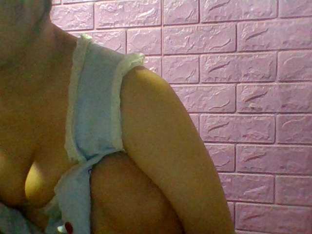 JangHi-22 live cam on BongaCams