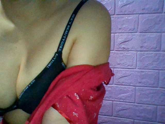 JangHi-22 live cam on BongaCams