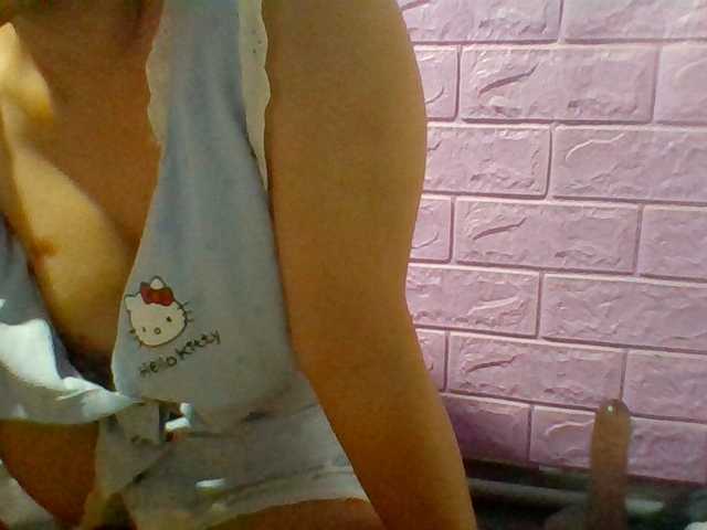 JangHi-22 live cam on BongaCams