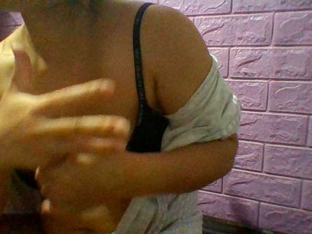 JangHi-22 live cam on BongaCams