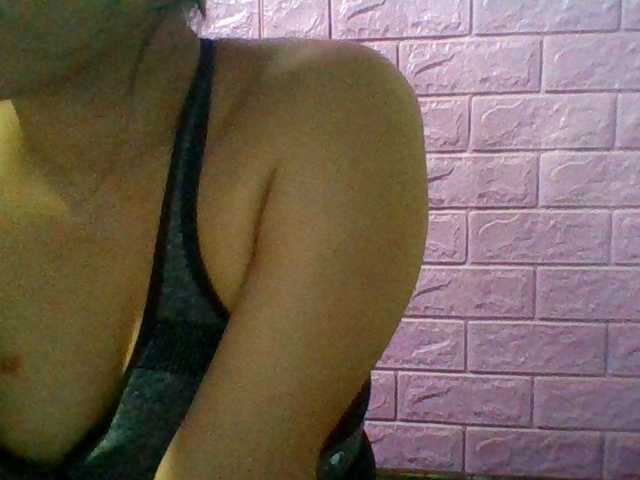 JangHi-22 — live female cam