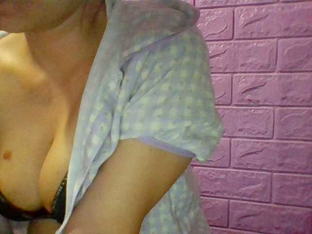 JangHi-22 live cam on BongaCams